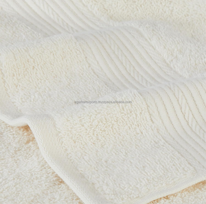 Toalla de baño de algodón con logotipo personalizado, transpirable, natural y de alta absorción, suministro al por mayor para hospitales y servicios médicos, 400GSM - Product Image 5