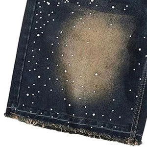 Shorts en jean 100 % coton de haute qualité, délavés à l'acide, personnalisés avec strass sur toute la surface, style streetwear unisexe, denim délavé clair - Product Image 5
