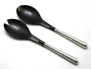 Juego de 2 servidores de ensalada de cuerno de búfalo, diseño moderno, hechos a mano con cuerno natural, a un precio asequible. - Product Image 3