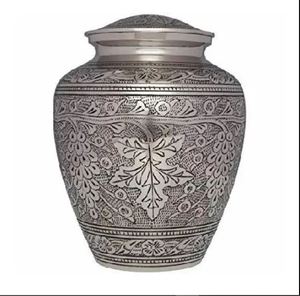 Urna Funeraria de Latón Plateado Tallada para Cenizas, Urna Conmemorativa, Florero de Recuerdo para el Recuerdo - Urna Ecológica para Mascotas, Artesanía India para el Hogar - Product Image 1