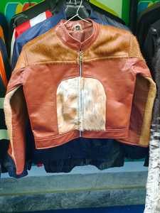 Mantic Enterprises Women's Shearling Leather Bomber Jacket Full Sleeve <b>Stand</b> Collar Zipper Closure Winter Short Length - Product Image 4