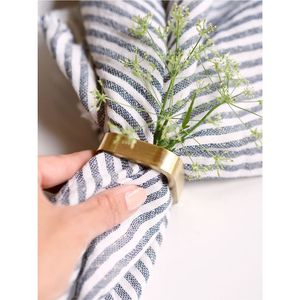 Luxury Gold Leaf Napkin Ring Holder for Wedding Table Decor Elegant Metal Napkin Buckle for Restaurant Hotel & Party Supplies - Product Image 5