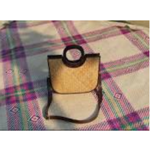 Sac à main pour femme Shetal Pati de qualité supérieure, tissé à la main en fibre de Murta, léger, durable, écologique, sac fourre-tout en jacinthe d'eau naturelle - Product Image 5