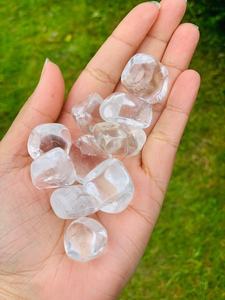 Piedras de Cuarzo Transparente Talladas, Cristales de Feng Shui a Granel, Gemas para Sanación, Reiki y Meditación, para Manualidades y Decoración - Product Image 2