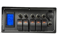Panneau de commutation à 5 interrupteurs à bascule 12V DC avec protection contre les surcharges, voltmètre et prise de courant, idéal pour voitures, camions, bateaux, camping-cars