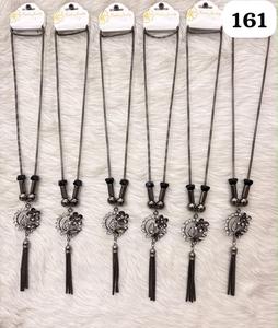 Collier long PingBling inspiré de l'Inde du Sud, en alliage de zinc noir géométrique avec pendentif en zircon, design à pompon, traditionnel pour femme - Product Image 1