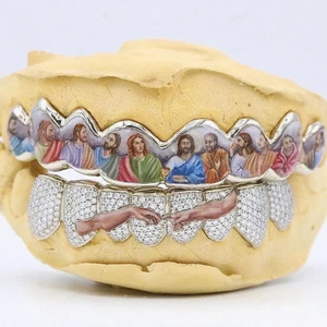 Grillz dentaire unisexe de luxe VVS en plaqué or véritable, polissage brillant longue durée, bijoux en argent 925 et moissanite - Product Image 6