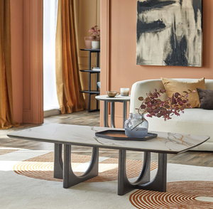 La texture blanche côtelée et les accents dorés définissent cette table de luxe. Stockage intelligent disponible à prix de gros. - Product Image 2