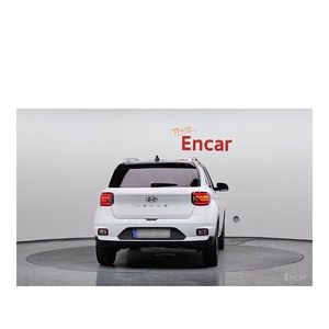 Hyundai Venue 1.6 Flux 2023 con Asientos de Cuero, Cámara Trasera, Estándar de Emisiones Euro V, Volante a la Izquierda, 21,024 km - Product Image 4