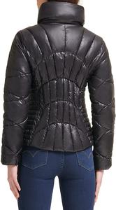 Chaqueta Acolchada Negra para Mujer, con Cuello Alto, Cierre de Cremallera, Manga Larga, Abrigo de Invierno, Color Sólido, Relleno de Poliéster - Product Image 2