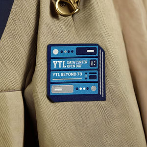 Badges brodés personnalisés de qualité supérieure à prix abordable, découpés au laser, lavables, pour événements d'entreprise - Product Image 1