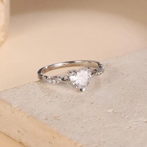 Anillo de Plata de Ley 925 con Corazón de Promesa para Ella, Anillo de Compromiso con Circonita Cúbica en Forma de Corazón Personalizado, Anillo de Aniversario - Product Image 3