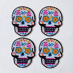 Juego de posavasos con cuentas de calavera de azúcar, tapetes para bebidas del Día de Muertos, decoración de mesa de Halloween, para tazas de café, té, vasos, venta al por mayor - Product Image 1