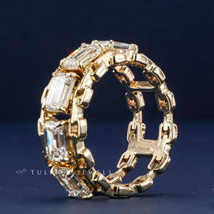 Bague élégante en or jaune 14 carats avec diamant de laboratoire pour homme, alliance de fiançailles et de mariage au design raffiné avec pierres finement polies, idéale pour les fêtes - Product Image 5