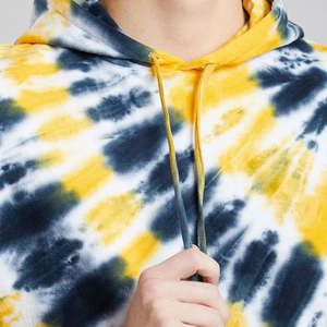 Sweat à capuche rétro délavé à l'acide avec motif dégradé subtil, coupe ample et texture en coton doux - Product Image 3