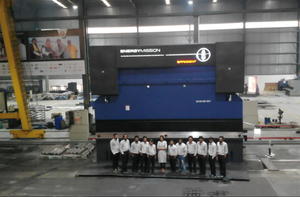 Prensa Plegadora CNC Automática de 50T y 1500mm, Equipo Hidráulico para Conformado de Metal, para Fabricación de Precisión - Product Image 4