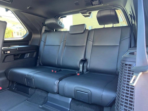 NUEVO Toyota Sequoia Platinum 2026, SUV Híbrido de Tamaño Completo, 3 Filas de Asientos, 5.5L, 41,465 KM, 18 Plazas, Diésel, Transmisión Automática - Product Image 3