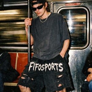 Shorts en jean déchirés pour hommes avec logo personnalisé, imprimé graphique streetwear noir, vente en gros - Product Image 4