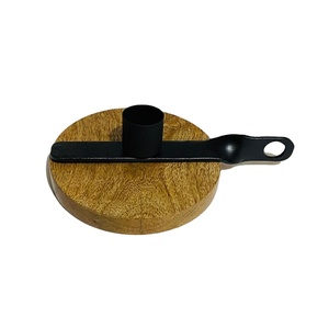 Bougeoir en bois et métal noir le plus vendu pour la décoration de Noël à la maison - Product Image 1