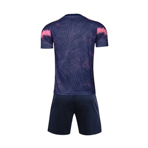 Camiseta de fútbol de la mejor calidad, uniformes de fútbol deportivos, camiseta de fútbol reversible con estampado personalizado de alta calidad - Product Image 3