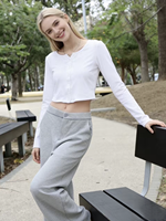 Pantalon long polyvalent printemps-automne 2026 avec logo personnalisé, pantalon de sport décontracté ample, micro-évasé, pantalon long de survêtement pour femme