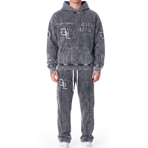 Ensemble de sport de haute qualité, polyvalent, pour hommes, imprimé, confort premium, tissu durable, pour la pratique sportive et les voyages. - Product Image 1