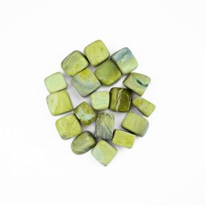 Pierre roulée en agate de l'amour, en cristal de serpentine poli, faite à la main, écologique, pour la décoration intérieure et le Feng Shui - Product Image 2