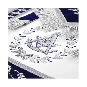 Delantal de francmasón azul Royal Blue Velvet con bordado plateado, corona y flecos, servicio OEM MAP-0086 - Product Image 5