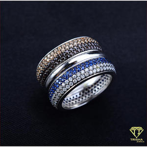 Anillo de Plata de Ley 925 de Primera Calidad con Diamantes Cultivados en Laboratorio, Diseño de Varias Hileras y Piedras de Colores para Minoristas de Joyería - Product Image 4