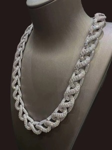 Chaîne cubaine en moissanite diamantée la plus vendue, bijoux de mode hip-hop pour hommes et femmes, disponible en gros - Product Image 3
