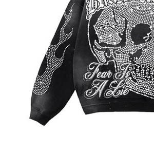 20256 Nuevo Diseño Premium, Trajes Deportivos para Hombre con Parches de Diamantes de Imitación, Diseño Personalizado - Product Image 4