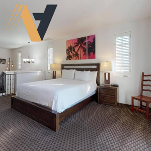 Meubles d'hôtel urbains, marque d'hôtel La Quinta - Équilibre moderne, MDF-HPL-placage pour ensembles de chambre à coucher, provenant d'une usine au Vietnam - Product Image 1