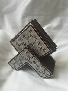 Ensemble de sous-verres égyptiens incrustés de nacre, 5 pièces, en bois de hêtre fait main, design unique, motif floral carré - Product Image 5