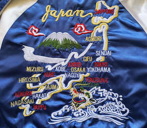 Chaquetas Varsity de Satén, Diseño Personalizado, Ropa Deportiva para Equipos de Béisbol, Chaquetas de Béisbol de Satén, Chaquetas Bomber de Satén - Product Image 3