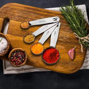 ชุดช้อนตวงสแตนเลสทรงกลม 4 ชิ้น ขายดี ช้อนชาโลหะขนาดเล็ก ช้อนมินิ สำหรับตวงผง เครื่องเทศ น้ำตาล - Product Image 4