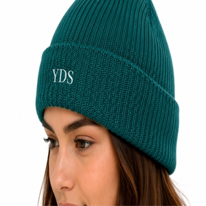 Bonnet en tricot côtelé personnalisé, qualité supérieure, tricot doux, confort chaud, prêt pour l'hiver, qualité d'exportation, bonnet personnalisé sur mesure - Product Image 4