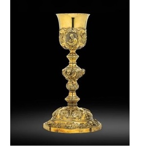 Elegante Juego de Cáliz y Ciborio de Metal con Acabado Pulido para Celebraciones Litúrgicas Sagradas Diarias - Product Image 2