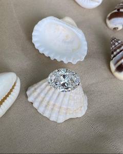 Diamante Moissanita de Laboratorio de Primera Calidad, Corte Ovalado Blanco de 2 Quilates y 8x10 mm, VVS1 A. U. Gems para Joyería, Envío el Mismo Día - Product Image 1