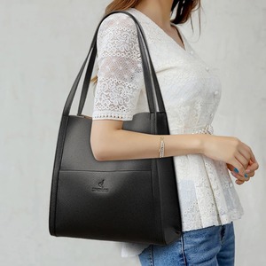 Sac fourre-tout pour femme en cuir durable, parfait pour le bureau et le shopping - Product Image 5