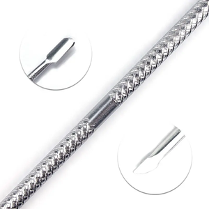 Pousse-cuticules Elite Craft double face en acier inoxydable pour le modelage des ongles, le nettoyage et l'entretien des cuticules. - Product Image 6