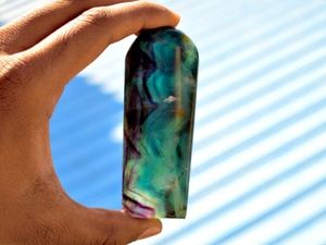 ลาบราโดไรต์ หินกลมหลากสี หินจักระ หินพกพา สีเขียวมูนไลท์ คริสตัลธรรมชาติ เป็นมิตรกับสิ่งแวดล้อม หินมงคลตามหลักฮวงจุ้ย หินอัญมณีขนาดใหญ่ - Product Image 4