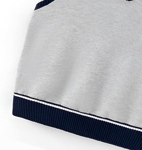 Chaleco de punto sin mangas estilo Old Money transpirable para hombre, suéter con cuello en V, chaleco con botones, prendas de punto clásicas vintage - Product Image 6