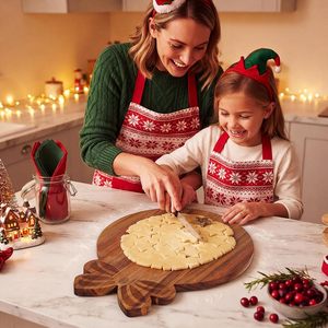 Plateau de service en bois pour fromages, motif bois de renne de Noël, planche à charcuterie pour la décoration de table de fêtes et les cadeaux - Product Image 6