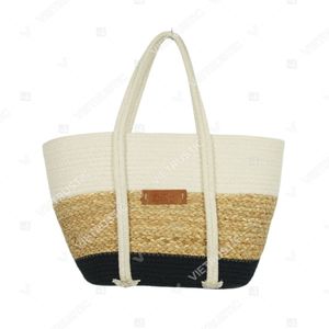 กระเป๋าโท้ทลายคลื่นตกแต่งด้วยเชือกฝ้ายและหญ้าทะเล SERPENTINE - Product Image 3