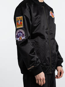 Chaqueta Bomber Acolchada con Parches Bordados, 100% Satén, Varsity, Personalizada, Unisex, Formal, Resistente al Viento e Impermeable - Product Image 5