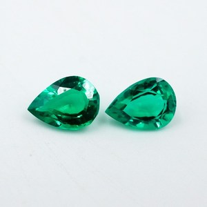 Par de Esmeraldas Colombianas, Esmeralda Verde Corte Pera de 1.80ct (2 Piezas) - Product Image 4