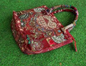 Sac fourre-tout hobo en coton épais pour femme avec broderie – Sac à main élégant et durable - Product Image 2