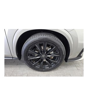Lexus NX F-Sport Modèle août 2022 19 853 km Volant à gauche Sièges en cuir Caméra arrière - Product Image 4