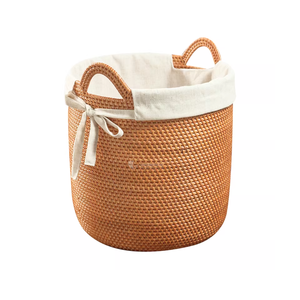 Premium Rattan Laundry Basket Set with Liner and Handles Eco-Friendly Home Decor <b>Storage</b> <b>Bin</b> with Lid Decorative Scalloped Rim - Product Image 2