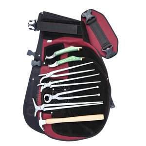 Tablier de fermeur équin avec kit d'outils : pince à crochets courbée, couteau à sabots, marteau, écarteur de sabots et boucle de coupe-sabots - Product Image 1